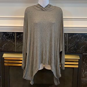Annabelle Hooded High Low Top